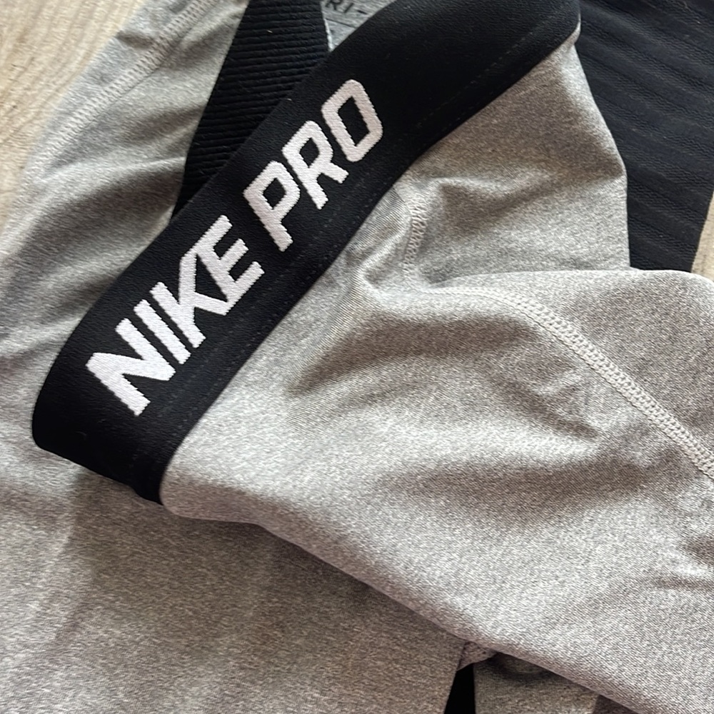 Nike Pro leggings